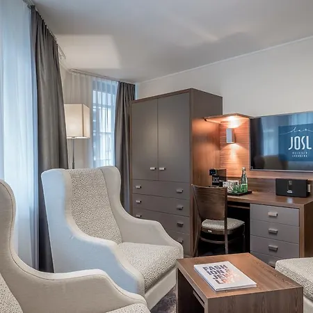 Josl Mountain Lounging - Adults Only! Hotel