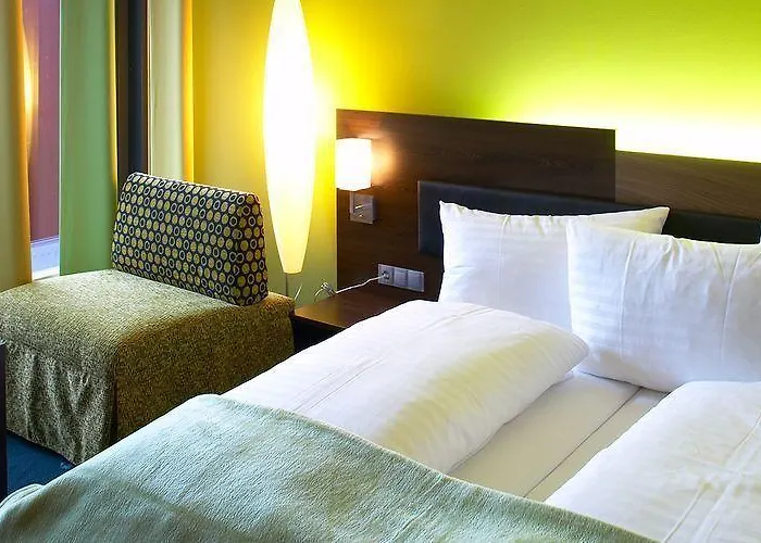 Josl Mountain Lounging - Adults Only!