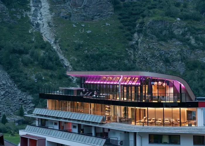 Josl Mountain Lounging - Adults Only! מלון אוברגורגל