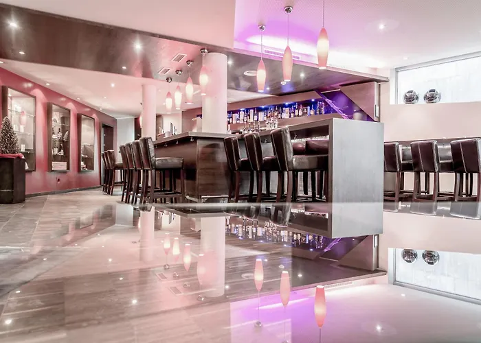 Josl Mountain Lounging - Adults Only! מלון